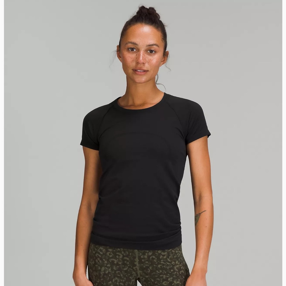 Lulu Lemon Swiftly Tech Short Sleeve
